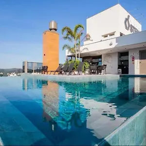 Ap Com Piscina No Rooftop, Academia, Wi-fi, Cozinha Completa, Ar Condicionado E Garagem Privativa A 900m Da Germanica Apartamento Blumenau
