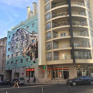 8 Bit Building - Another New Apartamento Lisboa